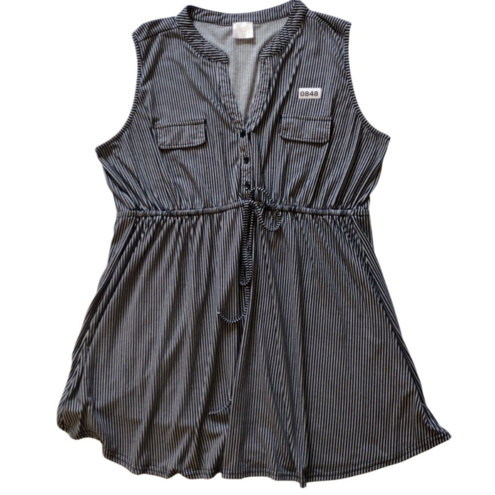 Sirenlily Maternity Tunic Woman's 1X Navy White Sleeveless Blouse Top Shirt